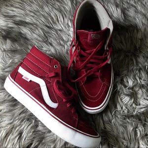 SK8 HI PRO